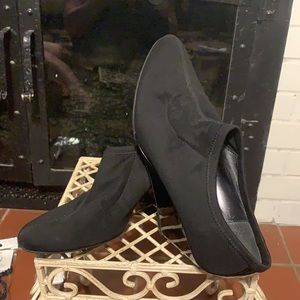 Wedge black heels, Etienne Aigner